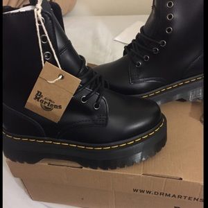 Doc Marten Jadon